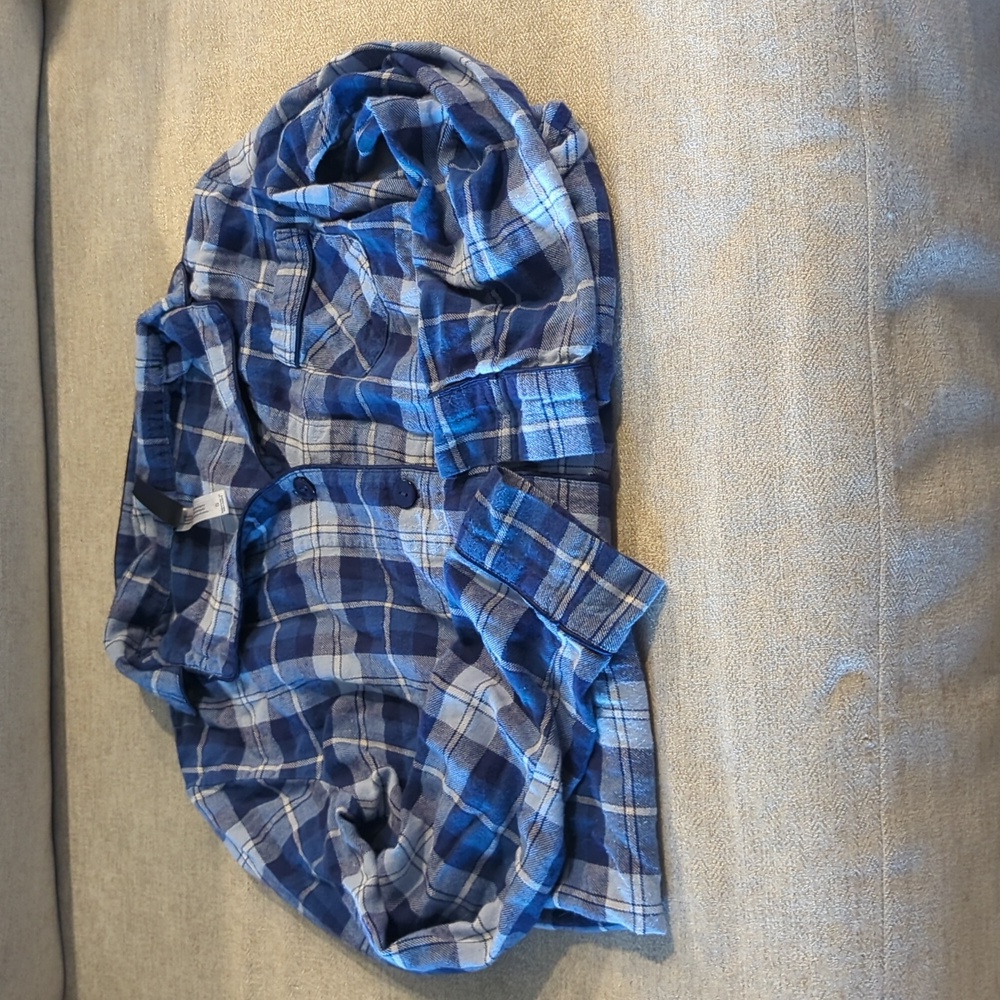 Lounge Shirt - Picture 2 of 4